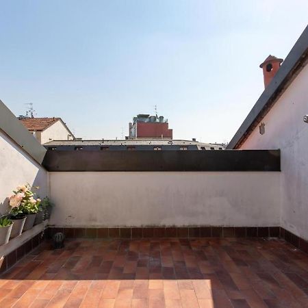 Mondadori Apartment Milan Bagian luar foto