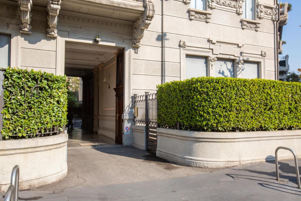 Mondadori Apartment Milan Bagian luar foto