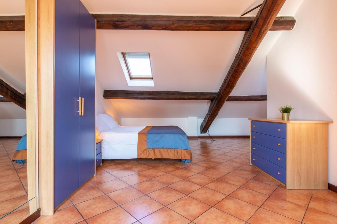 Mondadori Apartment Milan Bagian luar foto